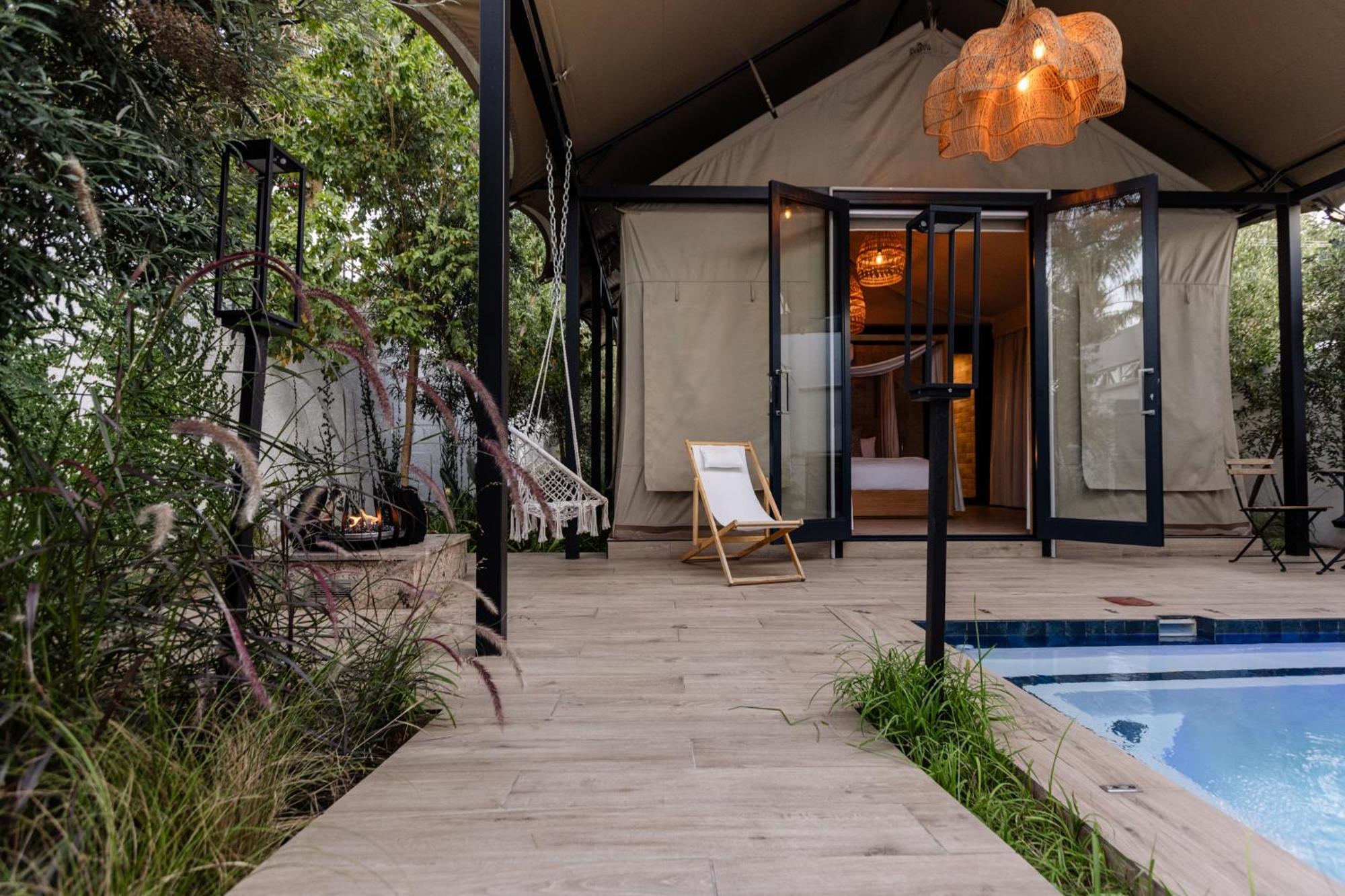 Mint Hotel 84 On Katherine โจฮันเนสเบิร์ก ภายนอก รูปภาพ