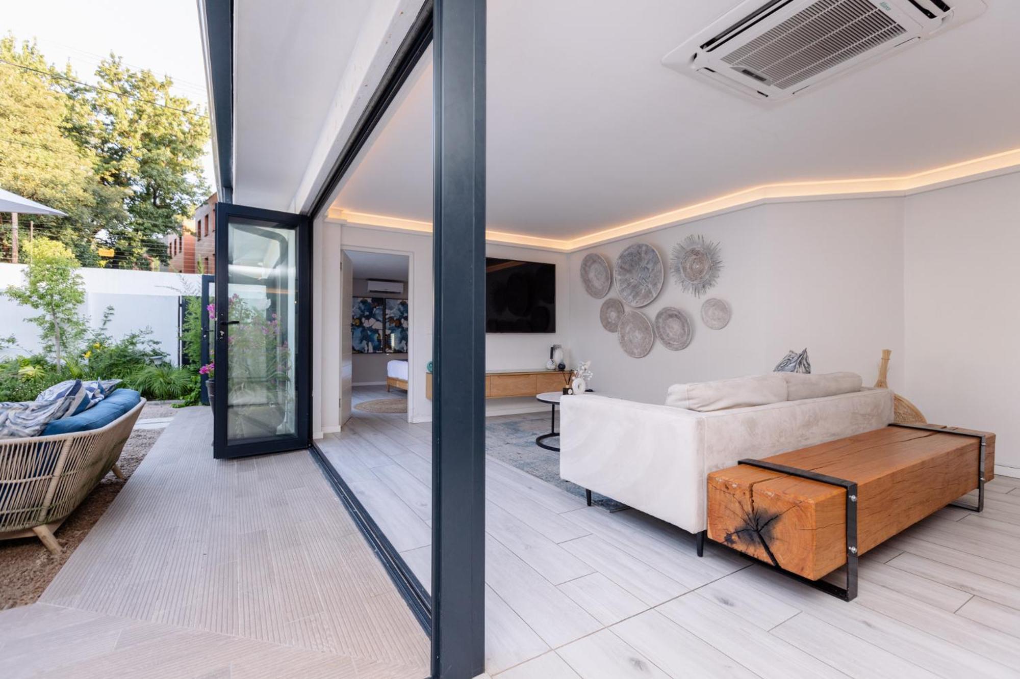 Mint Hotel 84 On Katherine โจฮันเนสเบิร์ก ภายนอก รูปภาพ