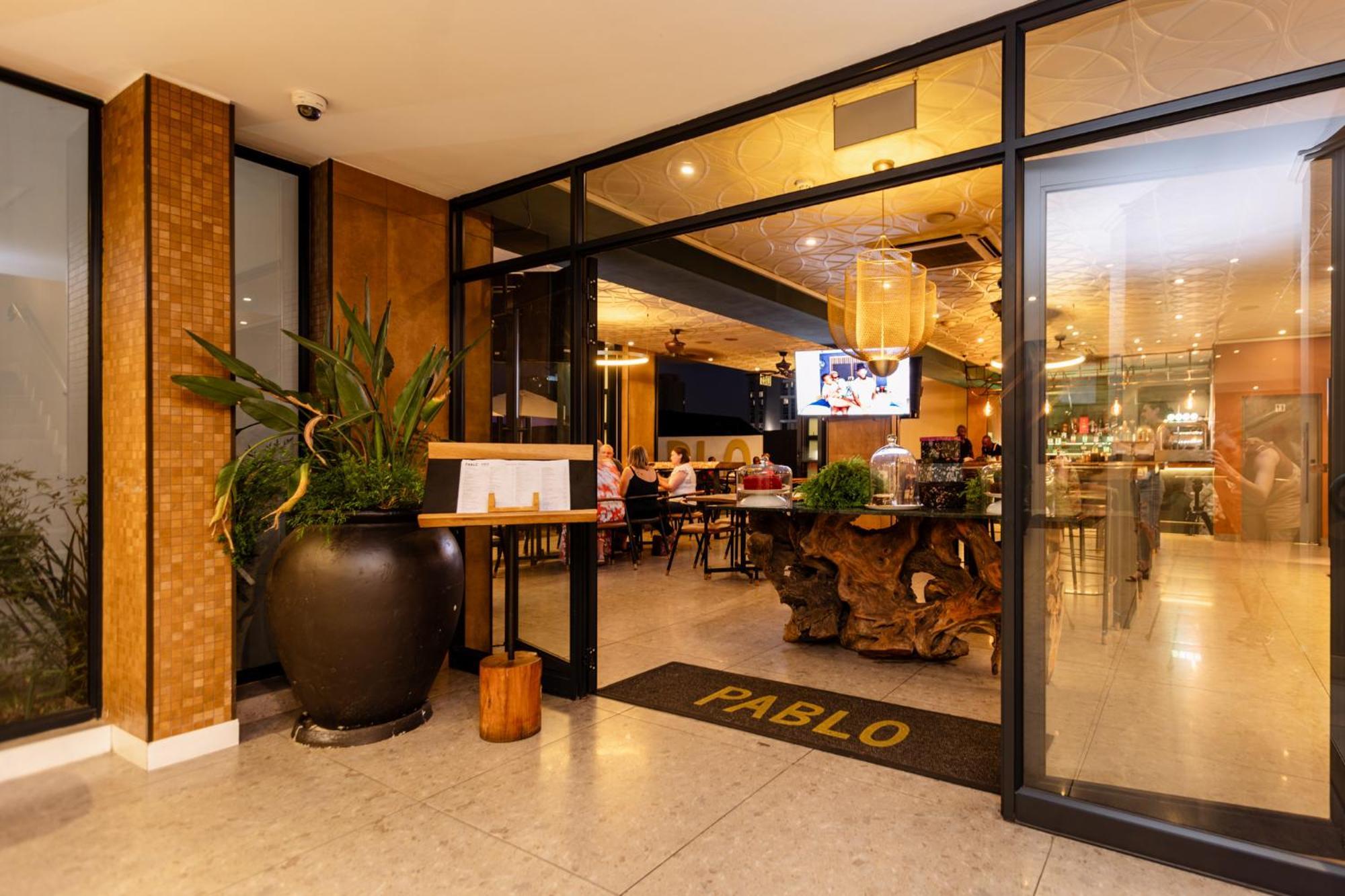 Mint Hotel 84 On Katherine โจฮันเนสเบิร์ก ภายนอก รูปภาพ