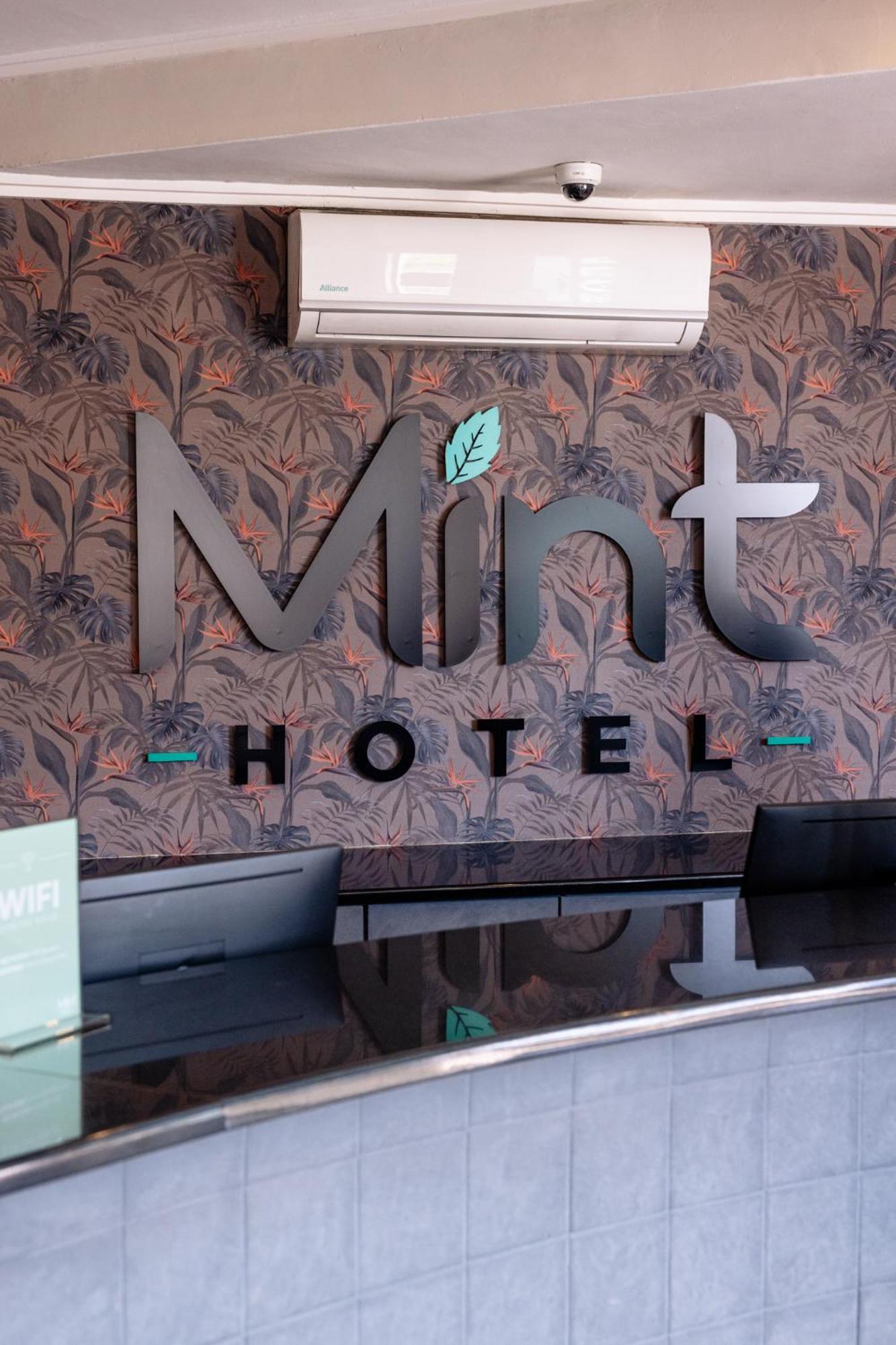 Mint Hotel 84 On Katherine โจฮันเนสเบิร์ก ภายนอก รูปภาพ